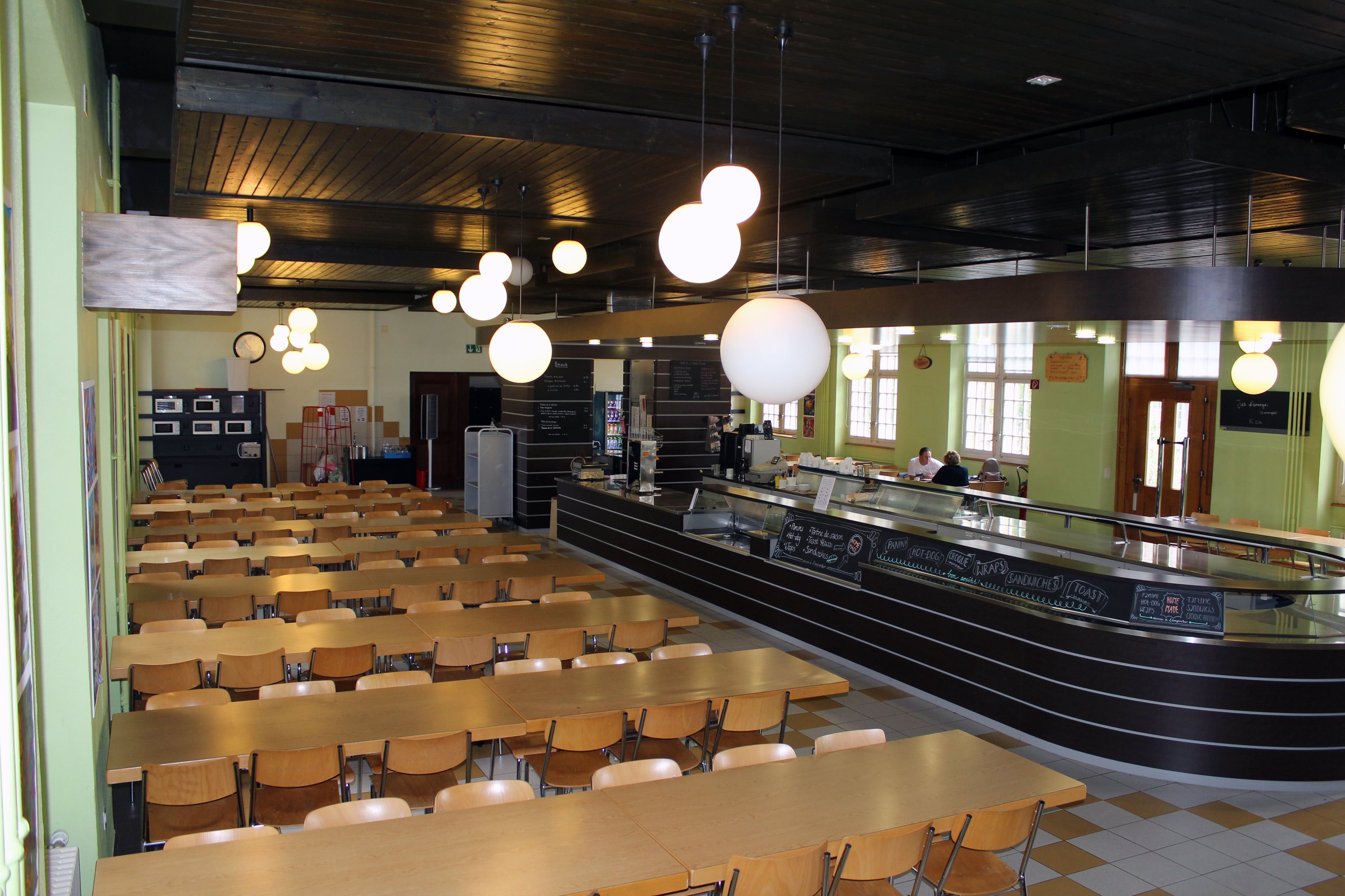 Cafeteria_4.JPG Cafeteria_4.JPG